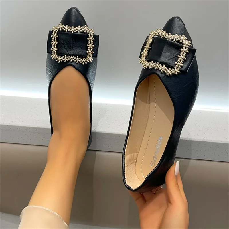 

New Style Fashion Pointed Toe Comfortable Casual Flat Shoes with Diamond Square Buckle Shallow Mouth Breathable Women's Shoes