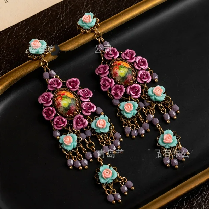 

Medium Style Baroque Sense Flower Tassel Old Fashion Earrings Light Luxury Style New Arrival Unique Ear Decoration Jewelry