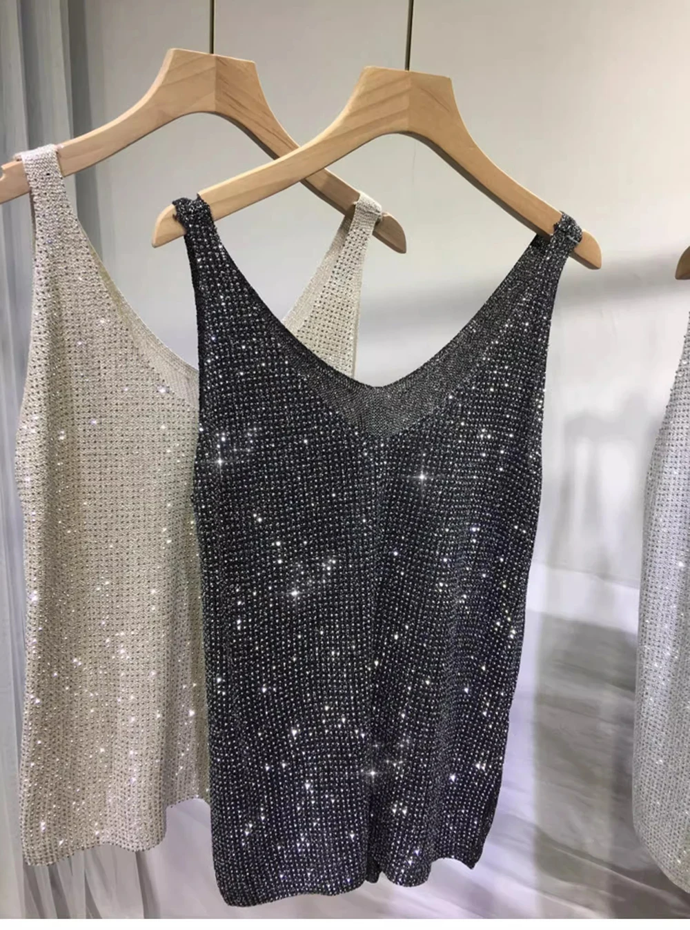 

Plus Size Vest Summer Spring New Loose Summer Hot Diamonds women Top Sexy High Street