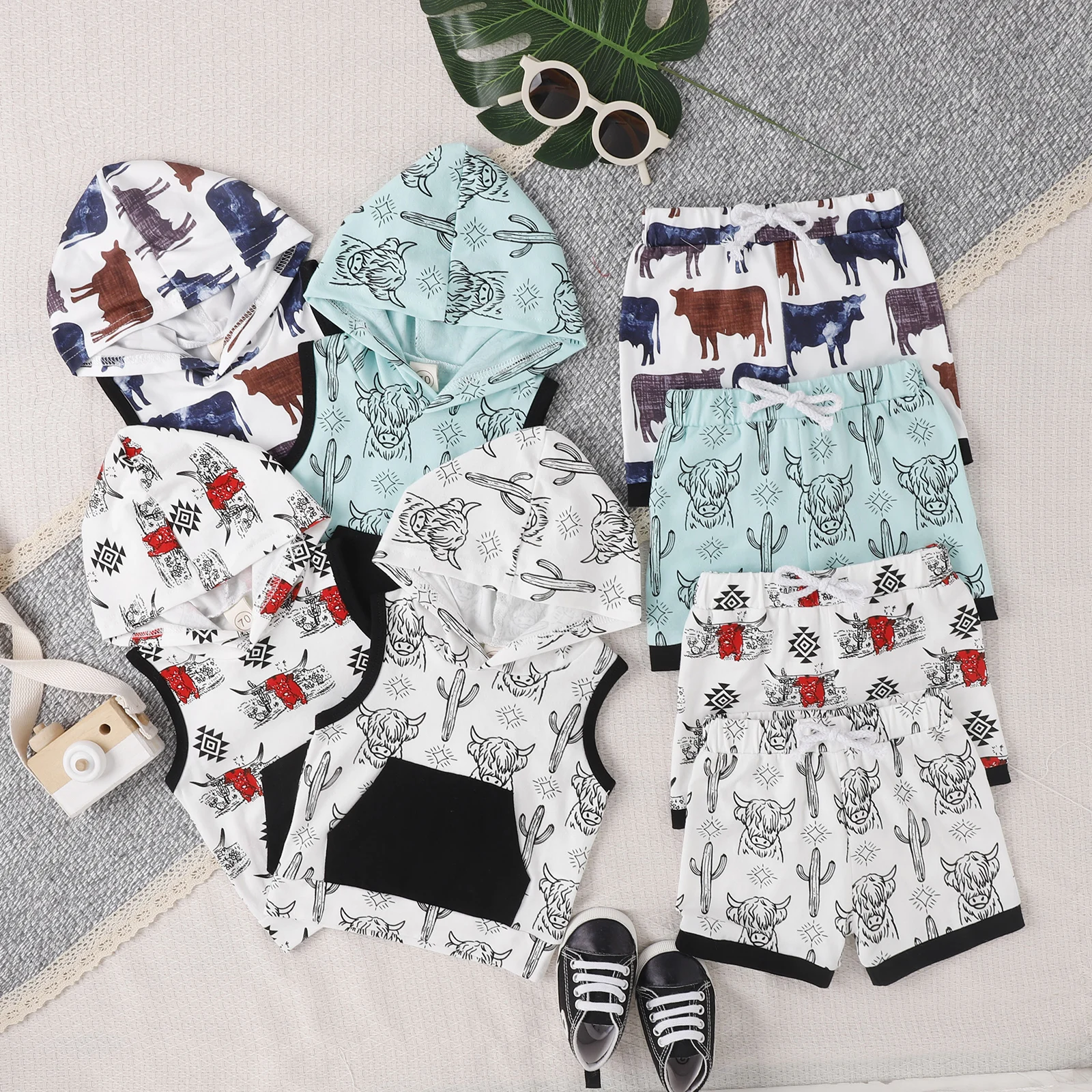 2PCS Summer Baby 0-3 Years Old Soft And Comfortable Fresh Simple Animal Print Tank Top Hoodie + Shorts Casual Suit