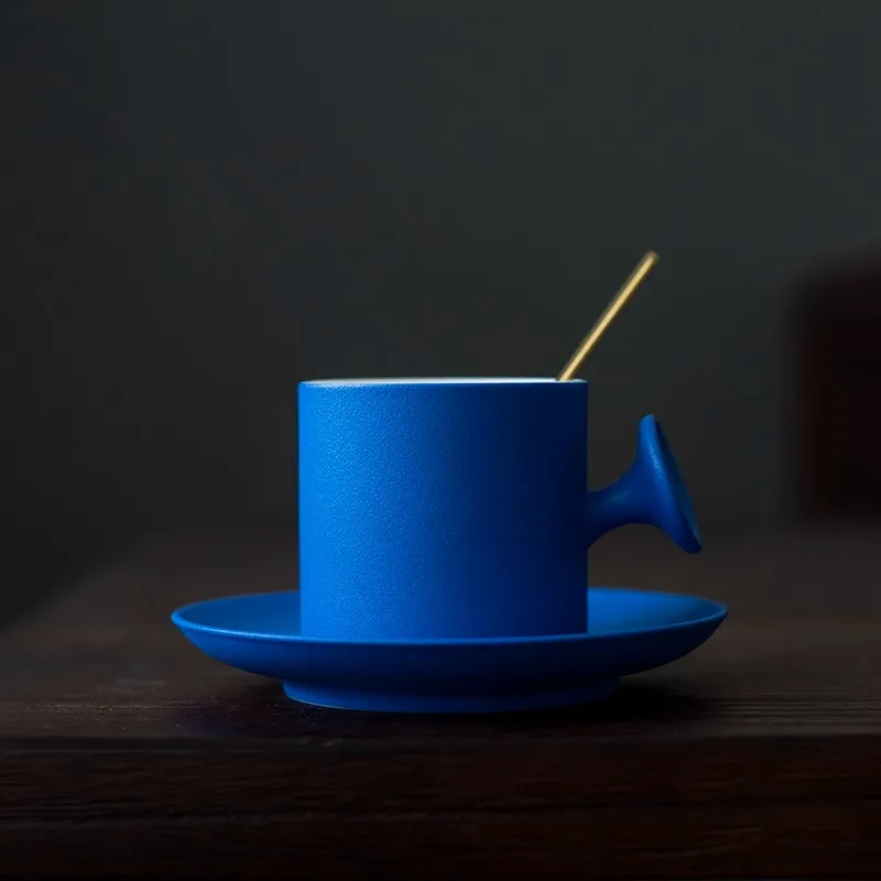 

Набор чашек для послеобеденного чая в японском стиле с глиняными синими чашками и блюдцами для чашек эспрессо, керамическая чашка для чая, стакан для воды