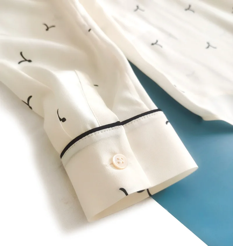 Birdtree 100%Real Silk Women Lace-up Shirt Bow Collar Vintage Print Long Sleeve Commute Blouse Office Lady 2024 Spring T41115QM