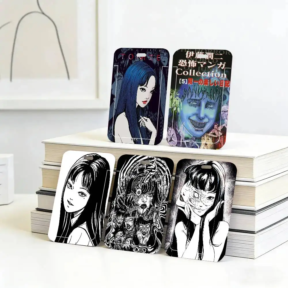 

Черно-белые держатели для карт Ito Junji Tomie с черным шнурком для студенческих карт питания и удостоверений личности, школьные пропуска