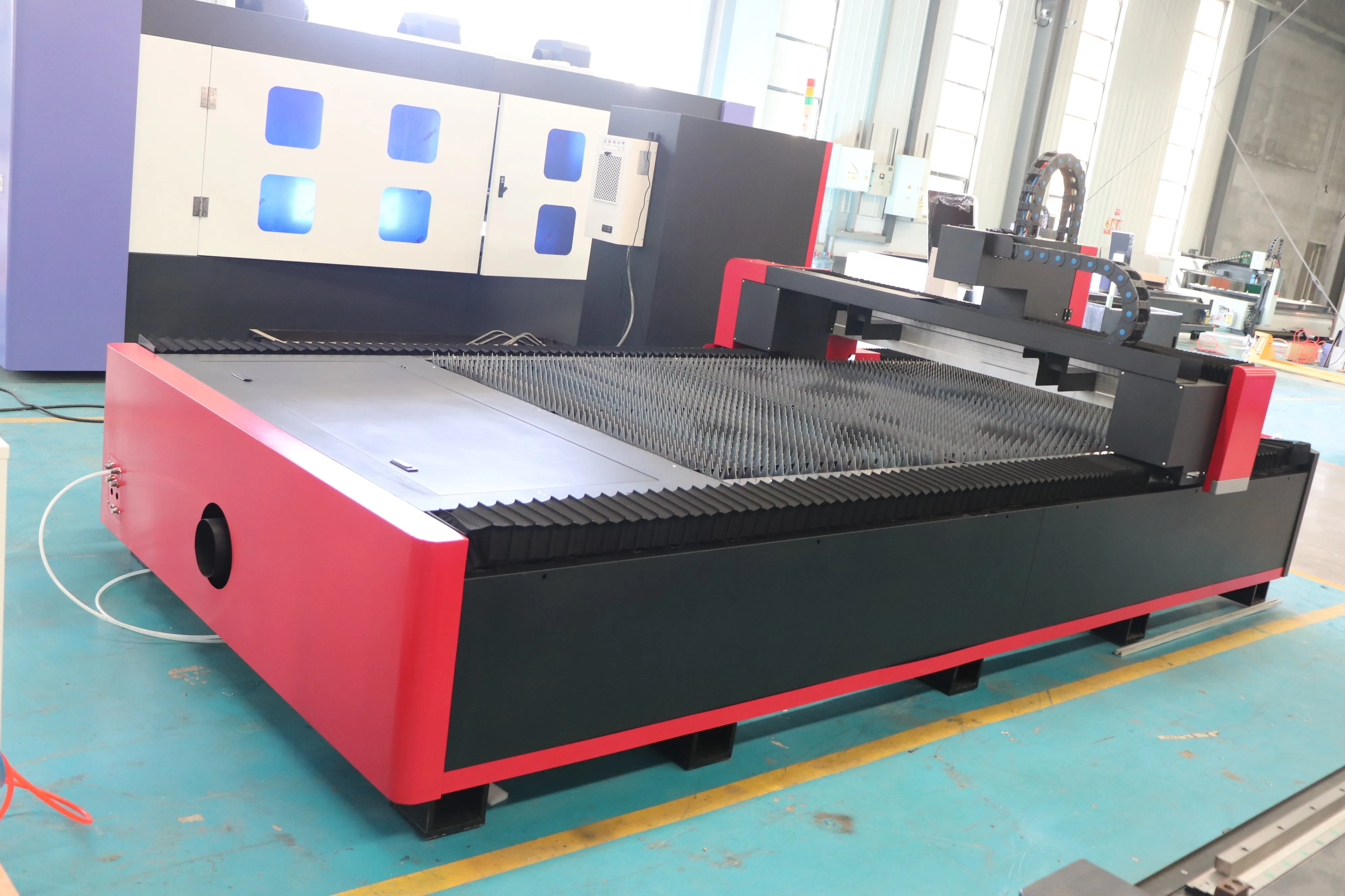 3015/4025 Vezel Laser Staal Snijmachine Plaatwerk 1500W 3kw 6kw Laser Snijder Met Beste Snelheid Precisie En Garantie