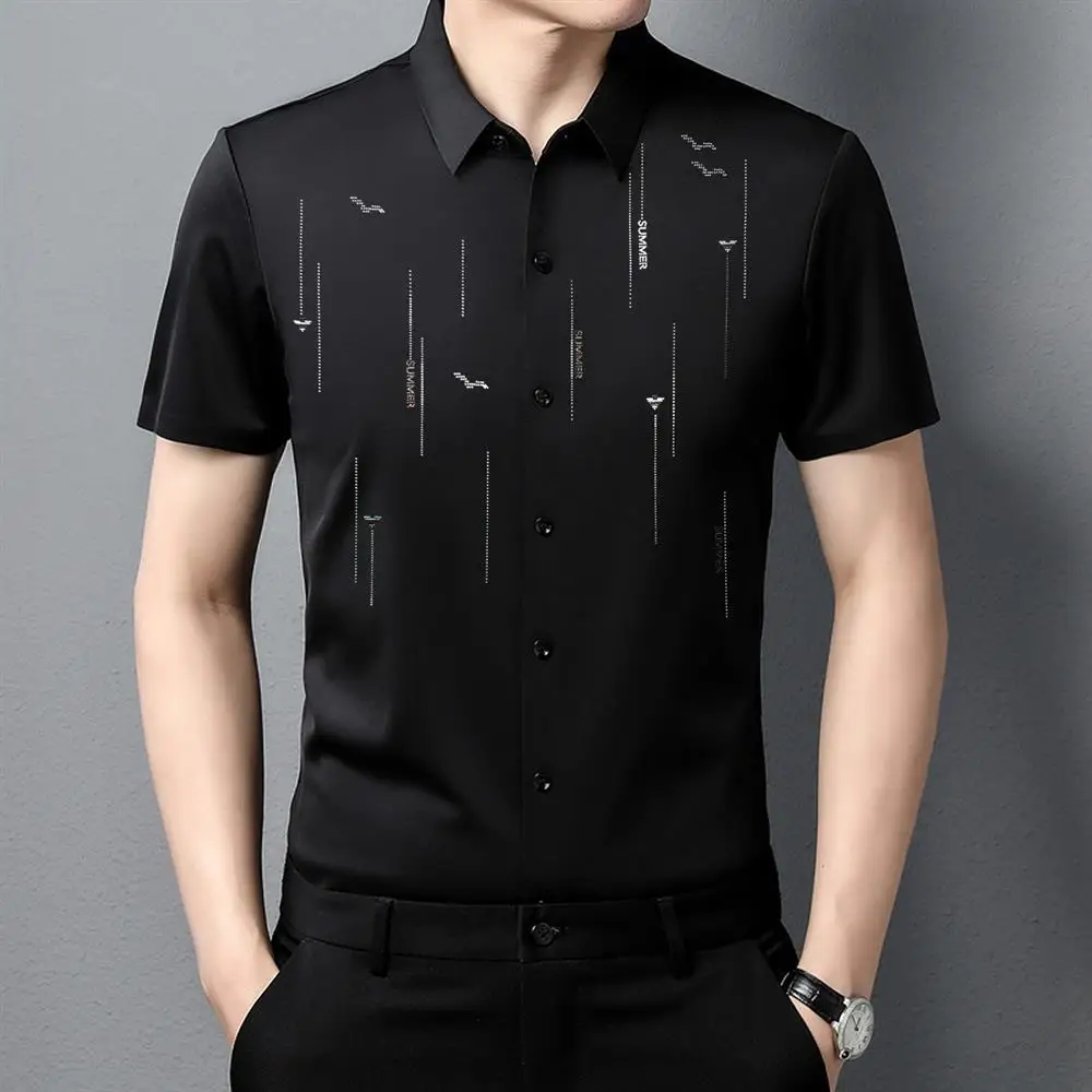 Summer New Seamless Shirts for Men Business Casual Printed Short Sleeves Button Up Shirt Men Fashion Simple Tops Chemise Homme