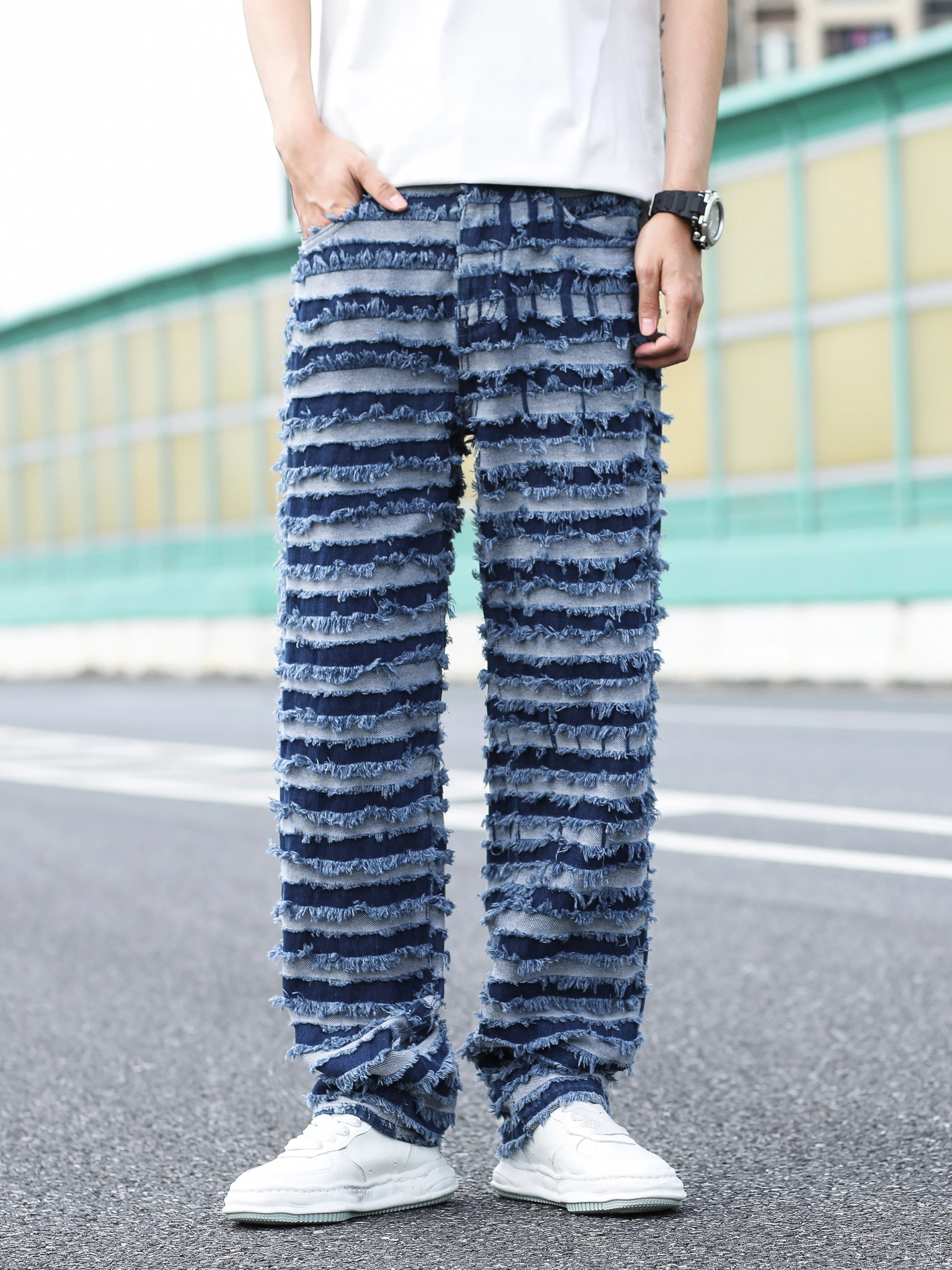 

CHICVOY Men's loose raw edge striped jeans casual cotton blended straight pants street fashion suitable for outdoor activities.