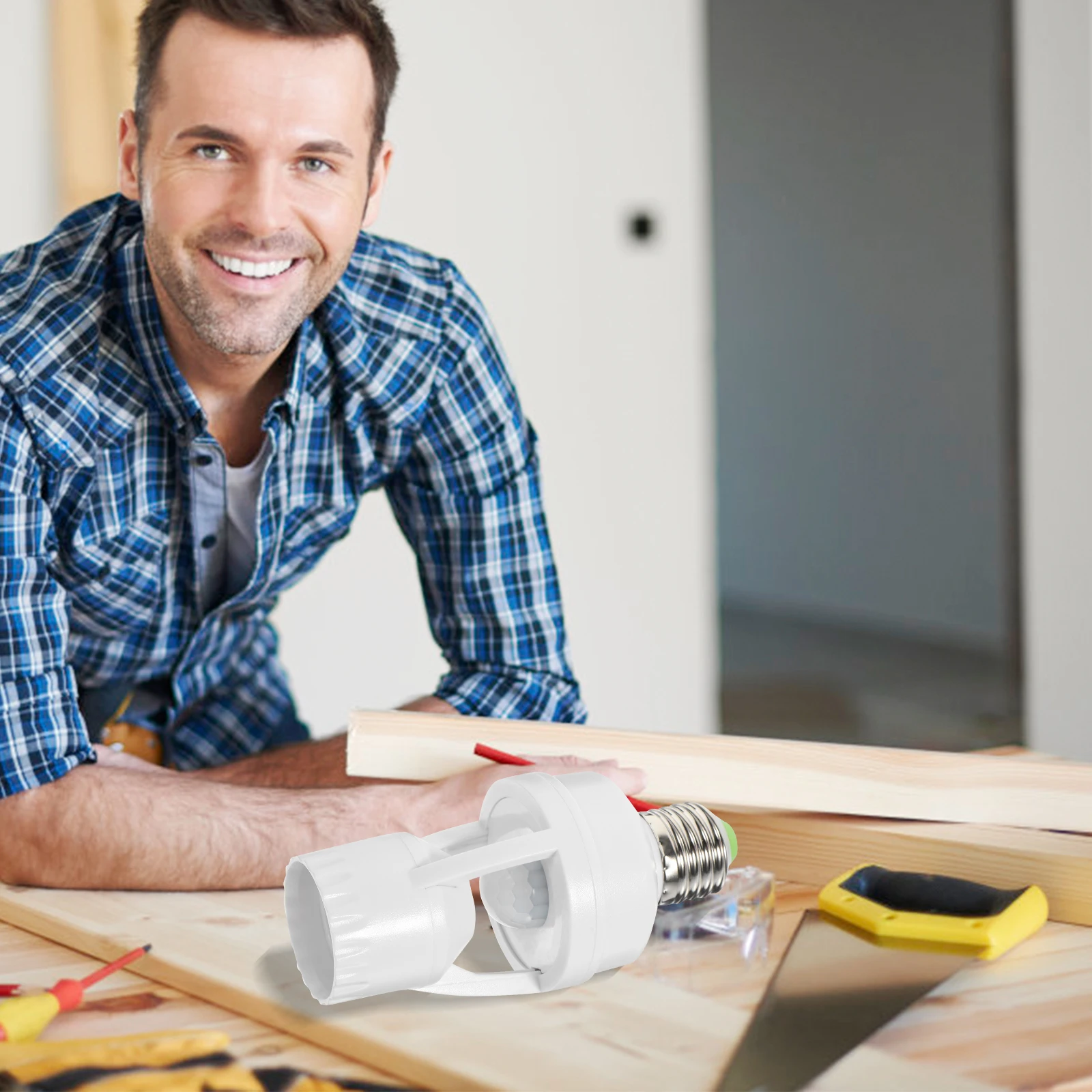 

E27 Light Holder Motion Sensor Lamp Base Switch Automatic Screw Socket Led 220V Adjustable Brightness Time Home Office