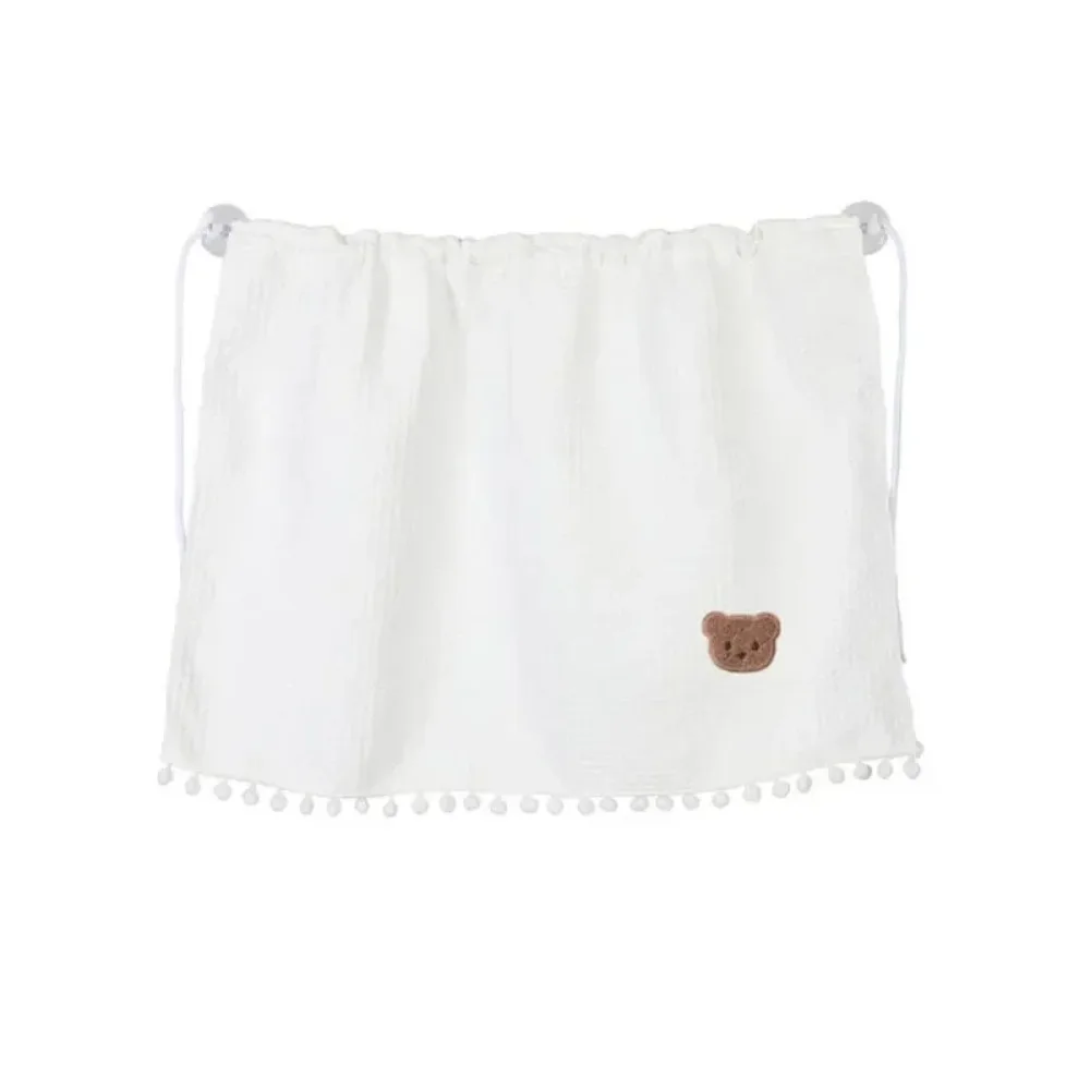 

Car sunshade suction cup type women's refreshing heat insulation and sun protection curtain