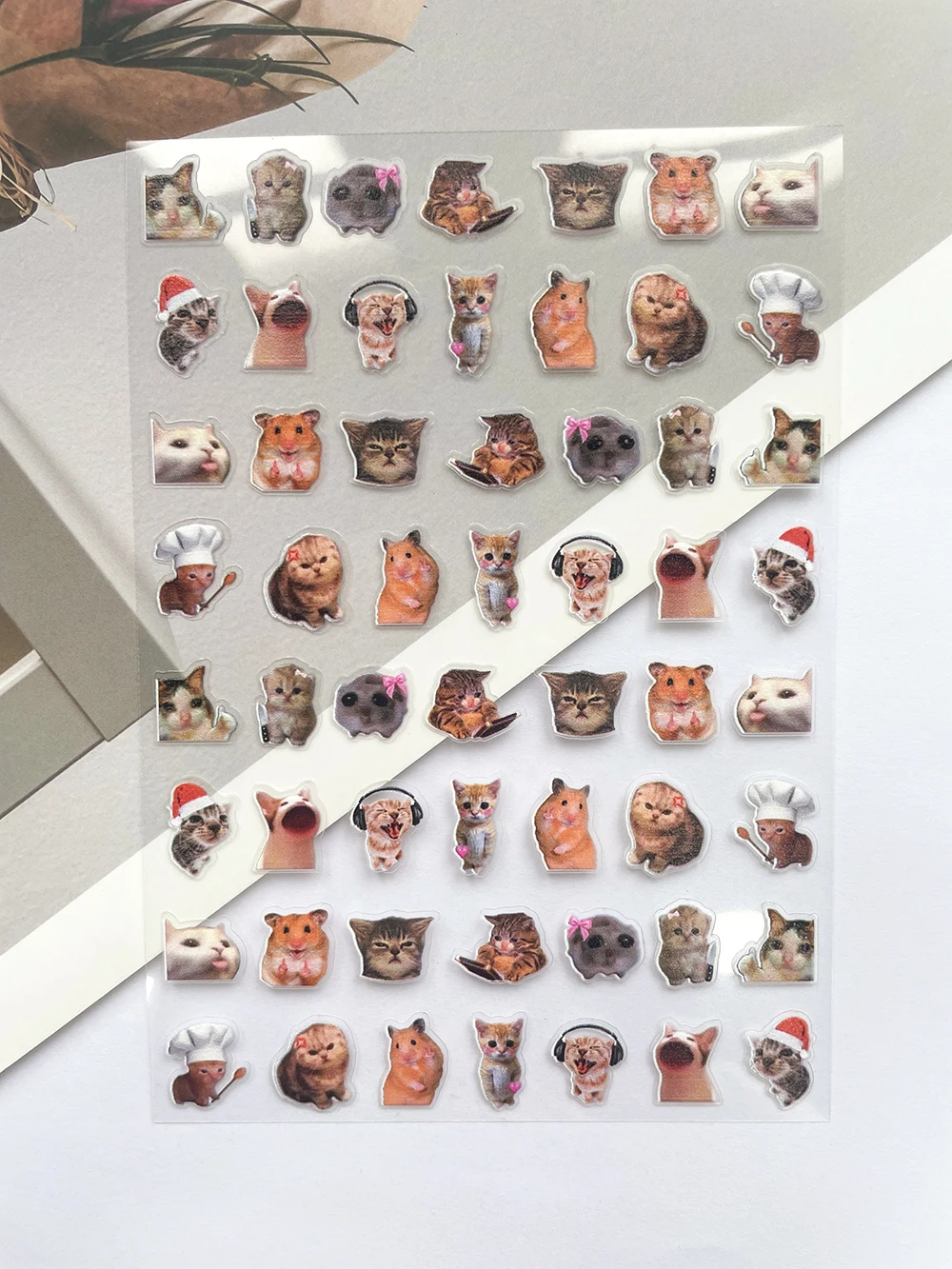 สติกเกอร์ลายการ์ตูนน่ารัก แมว  - Phone Accessories Poster บทวิจารณ์และราคา