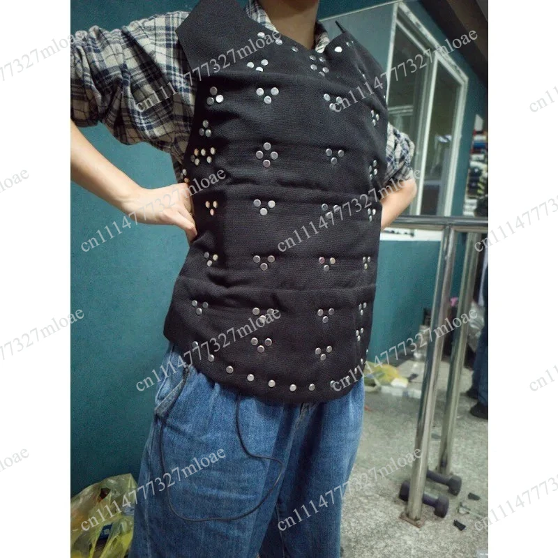 Outdoor Board Armor Armor Soldier Strikes with Light Weight, Unparalleled Flexibility and High Defense