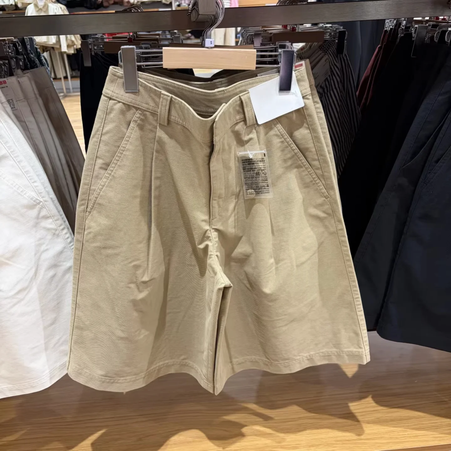 

2026 Summer High Waist Straight Shorts Women's New Loose Wide-leg Tooling Shorts Female Solid Color Pockets Short Pants U64
