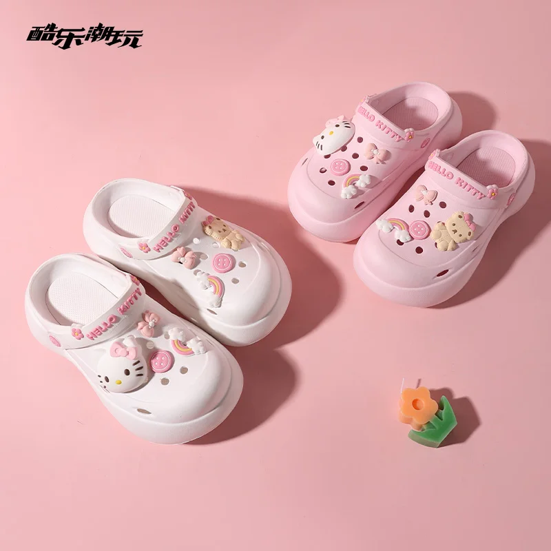 

Cartoon Sanrio Kuromi Melody Hello Kitty Cave Shoes Sandals Kaye Wow Baotou Beach Stomping Shit Girls Women