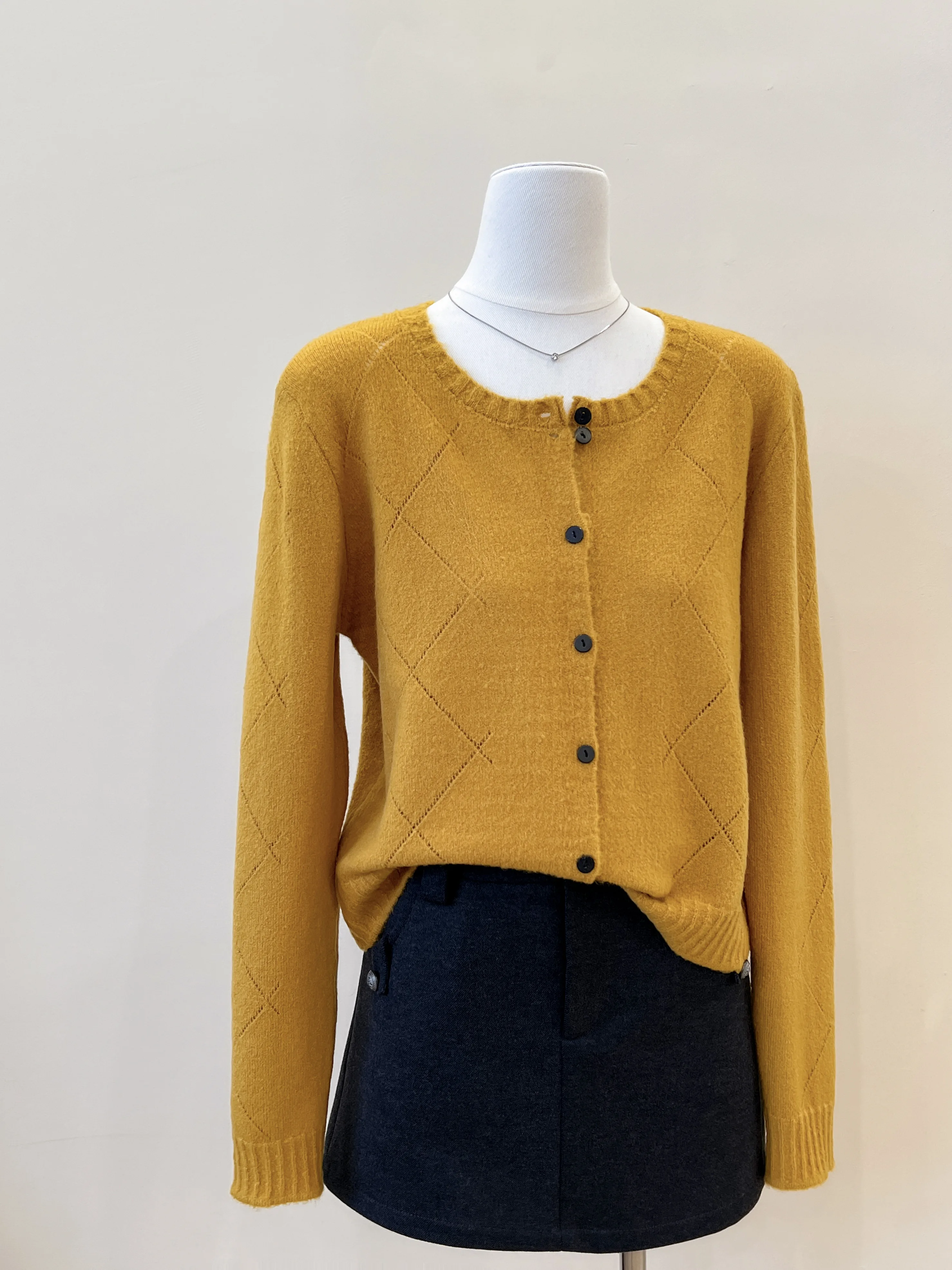 

Короткий наряд в корейском стиле с вязаным свитером для женщин, осенний новый стиль, высококачественный и нежный, мягкий и липкий