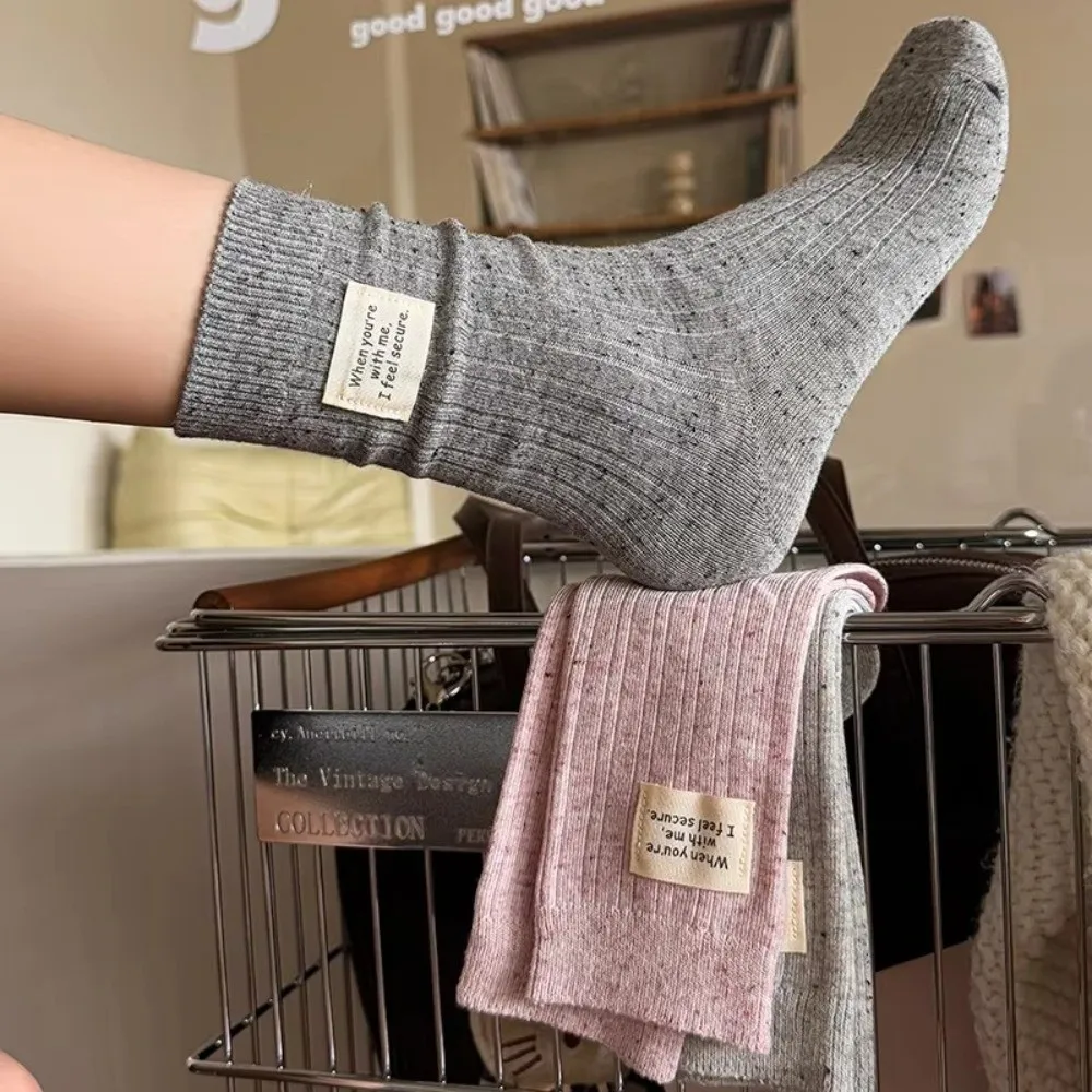 

Comfy Simple Letter Women's Socks Korean Style Casual Middle Tube Socks Breathable Sweat Absorption Crew Socks Girl