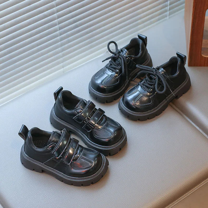 

Кожаные модельные туфли для маленьких мальчиков, новинка 2025, осенняя детская обувь для возвращения в школу, классическая обувь на мягкой подошве для мальчиков, вечерние, свадебные, на платформе, на плоской подошве
