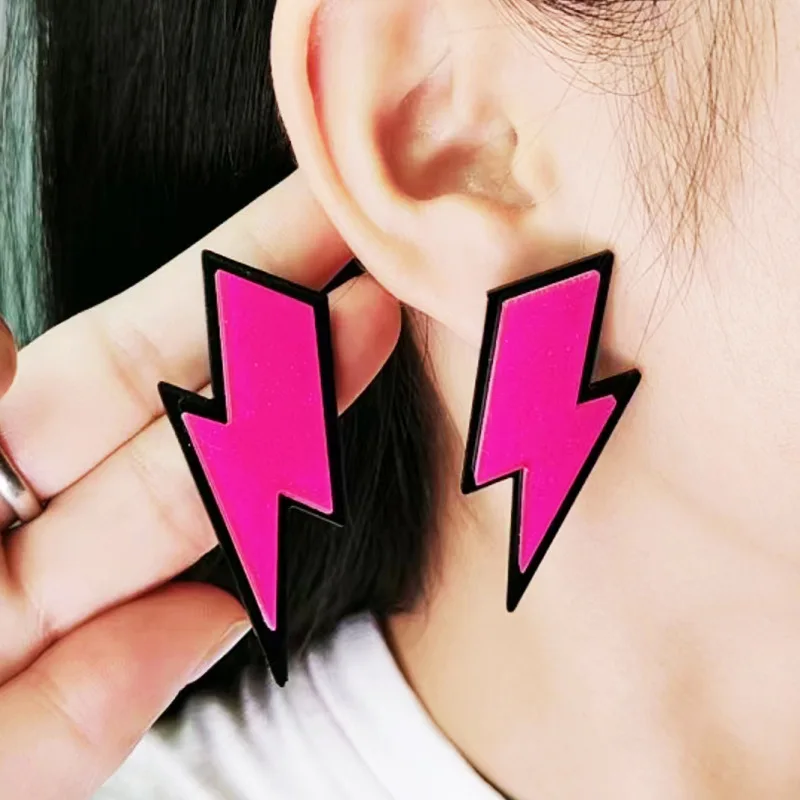 New Cool Splice Lightning Ear Stud Earrings Popular Simple Fashion Personality Sparkling Acrylic Earrings