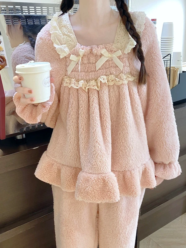 Winter Coral Fce Spwear Women\'s Cute Lace Long Sve Thi Plu Home Clothes Sweet Sle Loose Fit Comfortable Soft