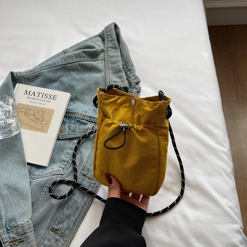 

Легкая холщовая маленькая сумка в минималистском стиле на шнурке: универсальный мини-кошелек через плечо на одно плечо для мобильных телефонов