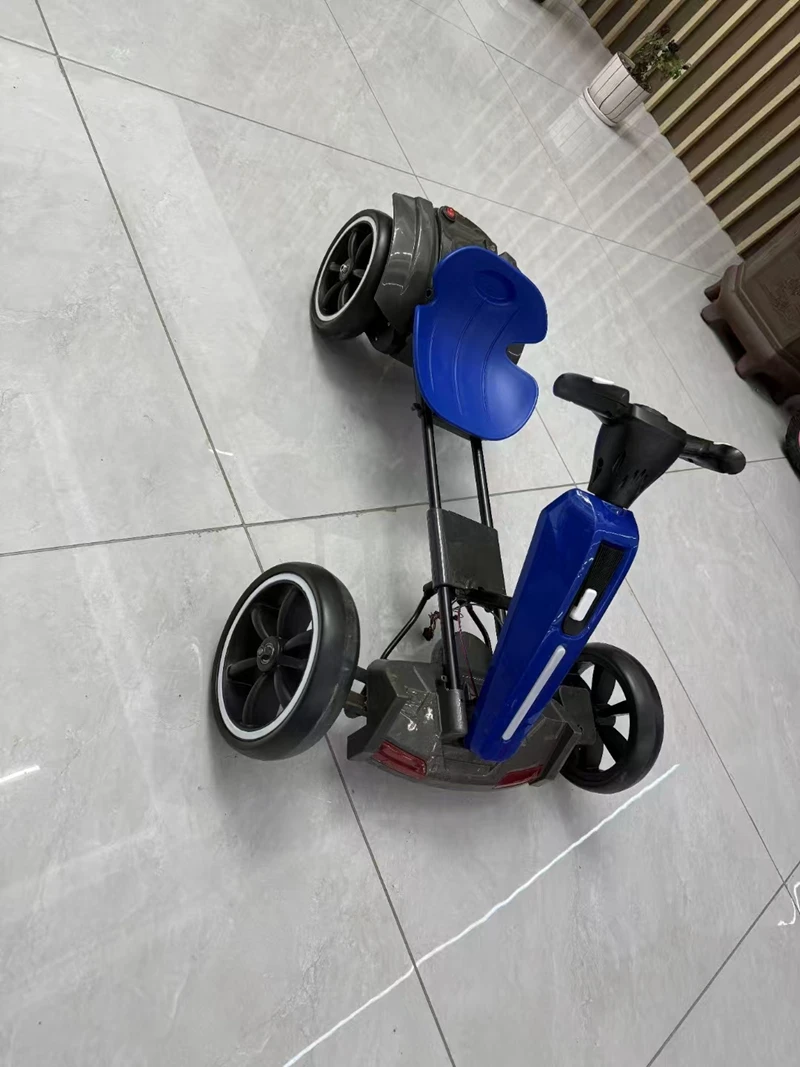 Hot-selling children's electric four-wheel plastic kart with drift function, suitable for children