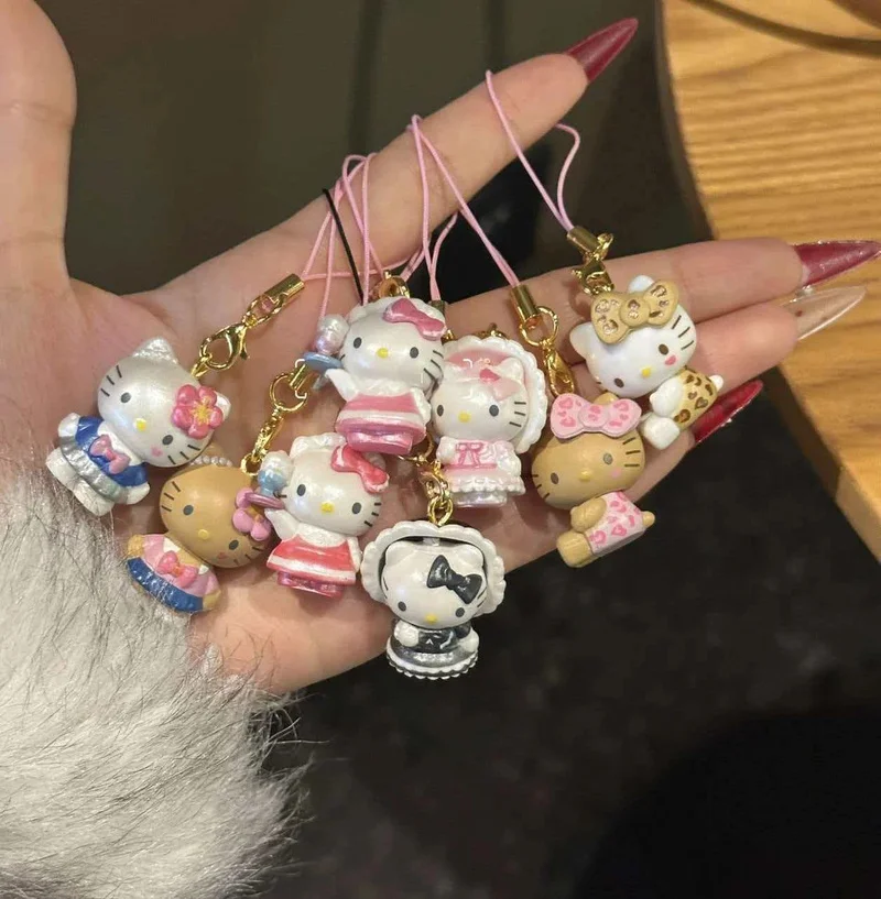 

Новинка в наличии: Милый черный кожаный кулон-подвеска Hello Kitty, коробка-сюрприз, чехол для телефона Hello Kitty, подвеска-украшение, подарок-сюрприз