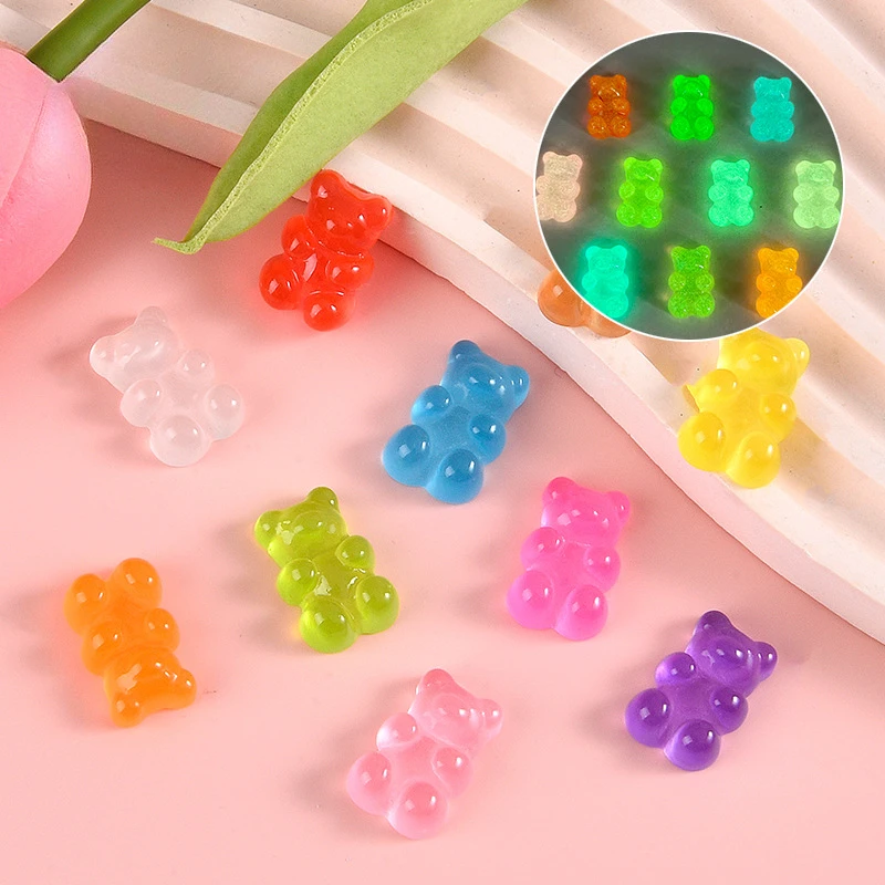 2024 Candy Bears Women's Charms Designer Hole Shoes Charms Luxury Shoe Clips Charm Pines Clogs Fit Charms Femme Wholesale image 2