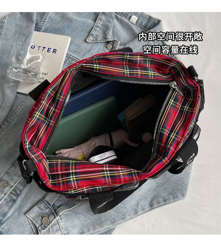 PU CHAINS Zipper Shoulder Bag Buckle Decorative Casual Women's Bags on Sale 2026 New Plaid Locomotive Style Women's Handbags