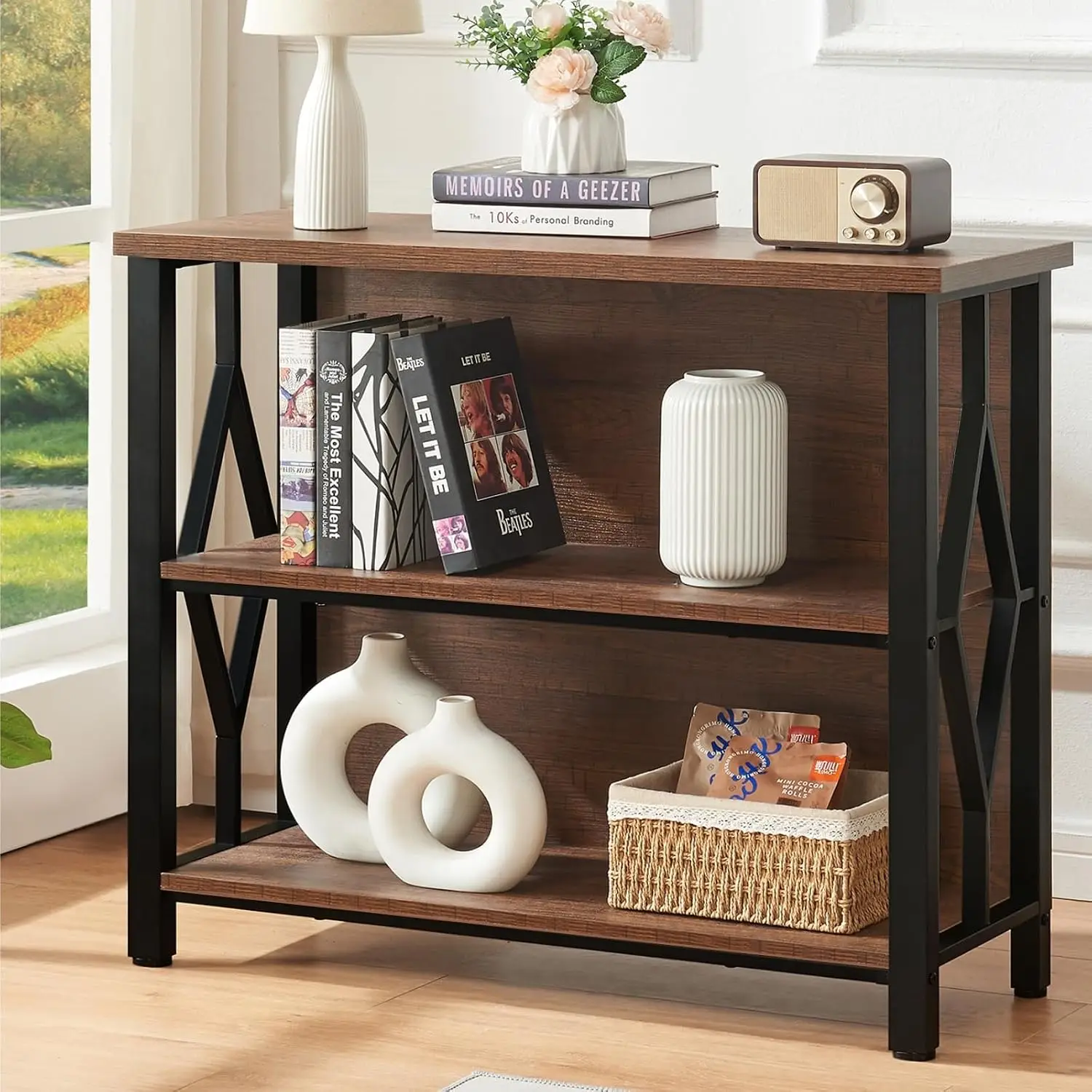 HOMISSUE Bookshelf, 3-Tier Rustic Short Bookshelf, Industrial Shelf Bookcase with Engineered Wood Shelves, Low Bookcase with Storage, Small Shelf for Living Room, Bedroom and Office, Rustic Brown