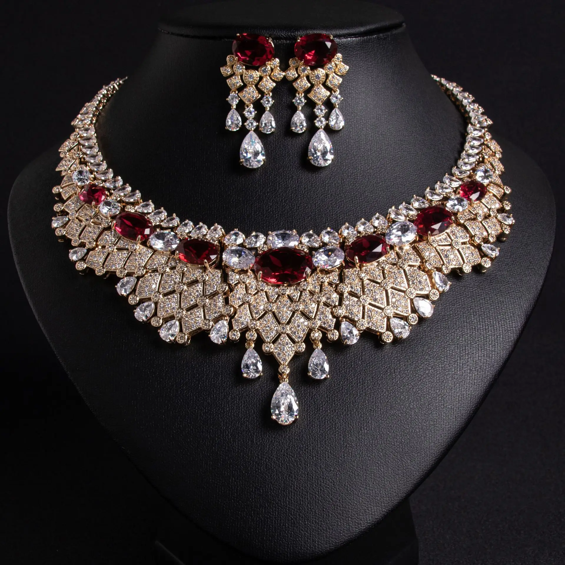 

Light Luxury Shiny Wave Tassel Cubic Zircon Jewelry Set Women Necklace Earrings Bridal Wedding Evening Dress Party Accessories G