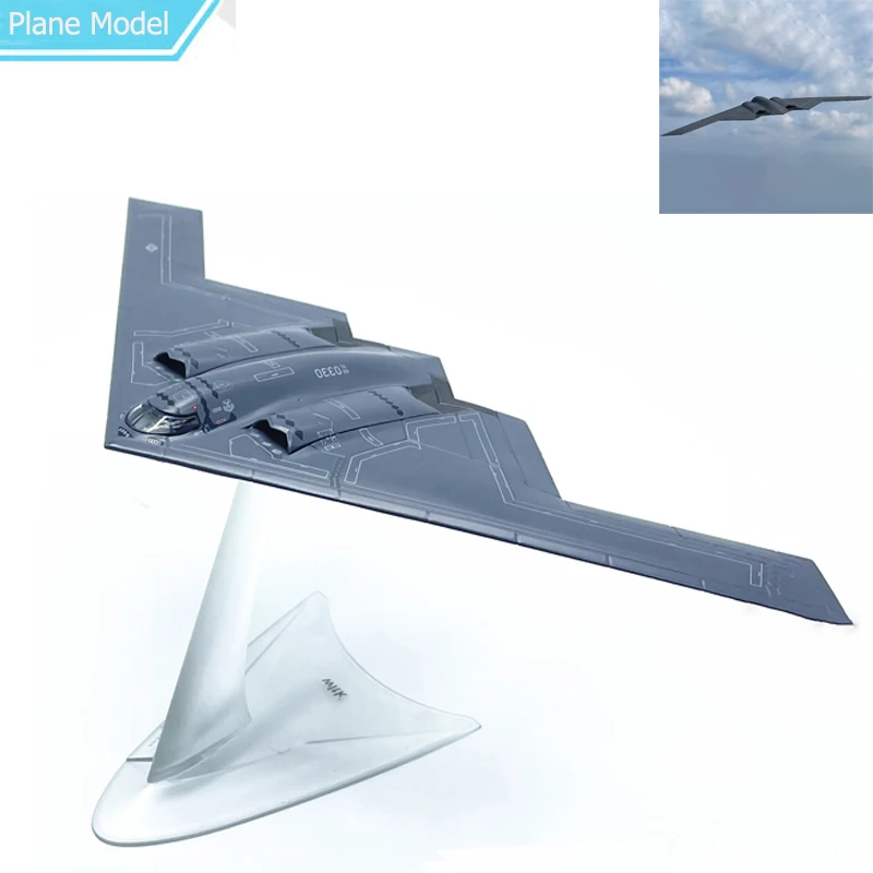 

1/200 Scale USAF B-2A Spirit Stealth Bomber Alloy Diecast Aircraft Model Souvenir Planes Ornaments Toy Display Gift Collection