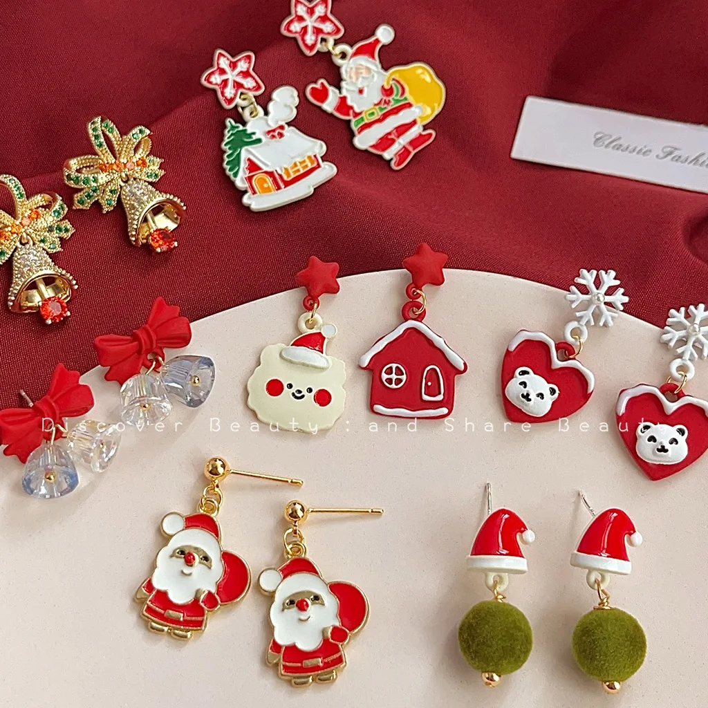 accessori-fai-da-te-orecchini-pendenti-natalizi-con-campanelle-design-di-nicchia-carini-e-alla-moda-a-forma-di-albero-di-natale-per-donna