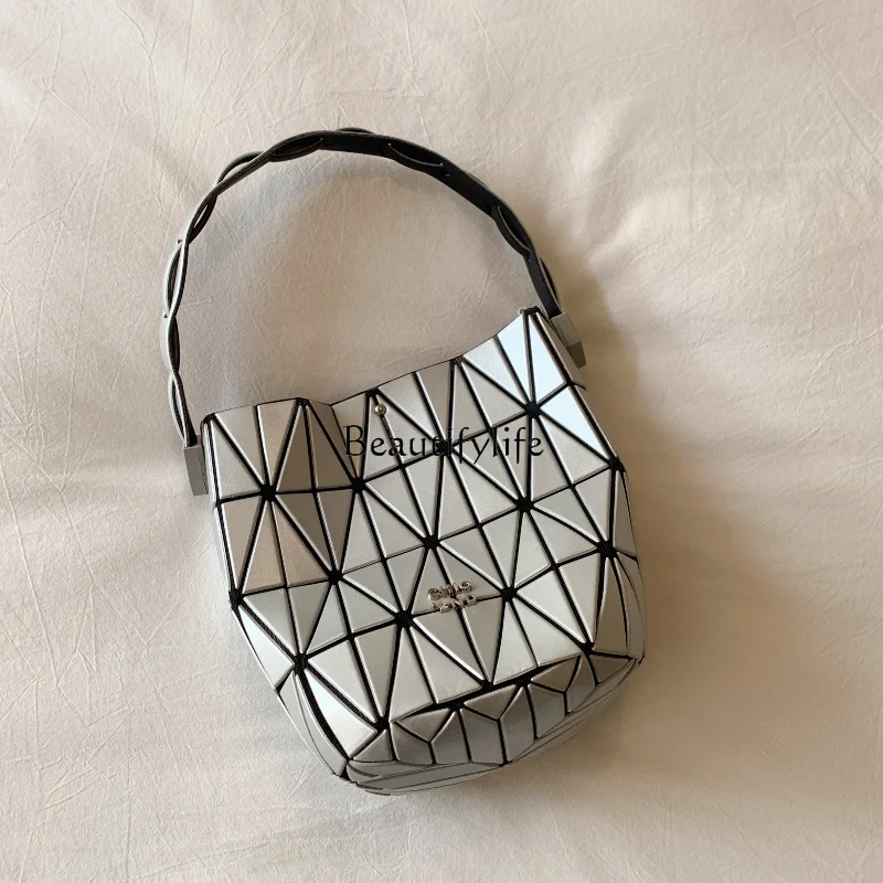 Geometric Folding Bucket Bag, Portable Shoulder Messenger Bag, Special-Interest Design