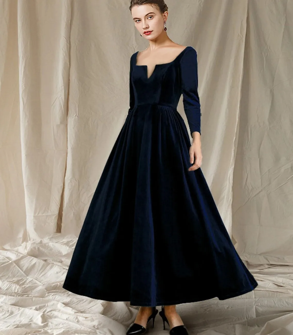 Dark Navy A-line Mother of the Bride Dress 2025 Elegant V Neck Ankle Length Velvet Long Sleeve Wedding Guest Formal Gowns