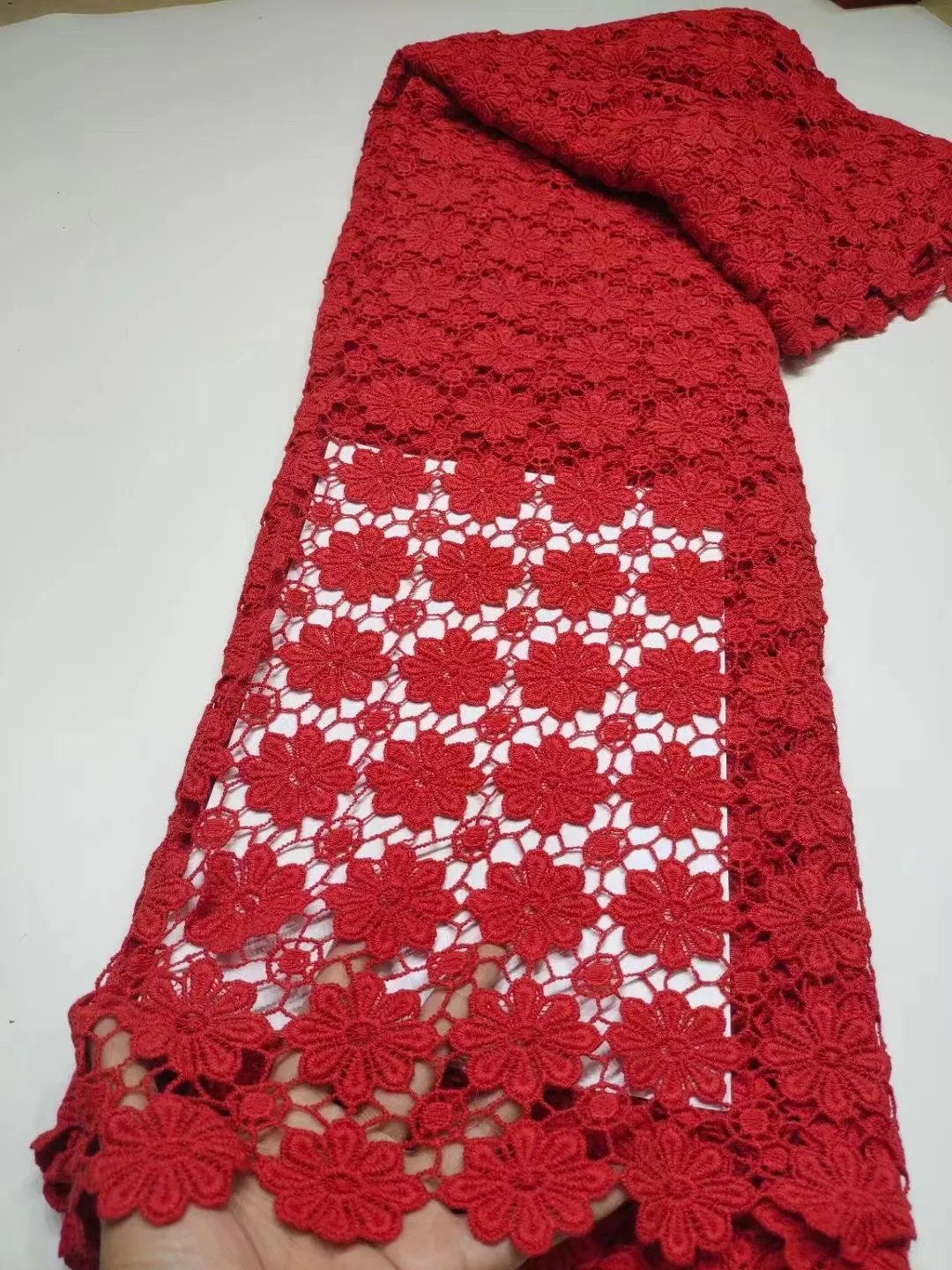 

2023 High Quality African Guipure Cord Lace Fabric Nigerian Red color Water Soluble Lace for Sewing Women Dresses
