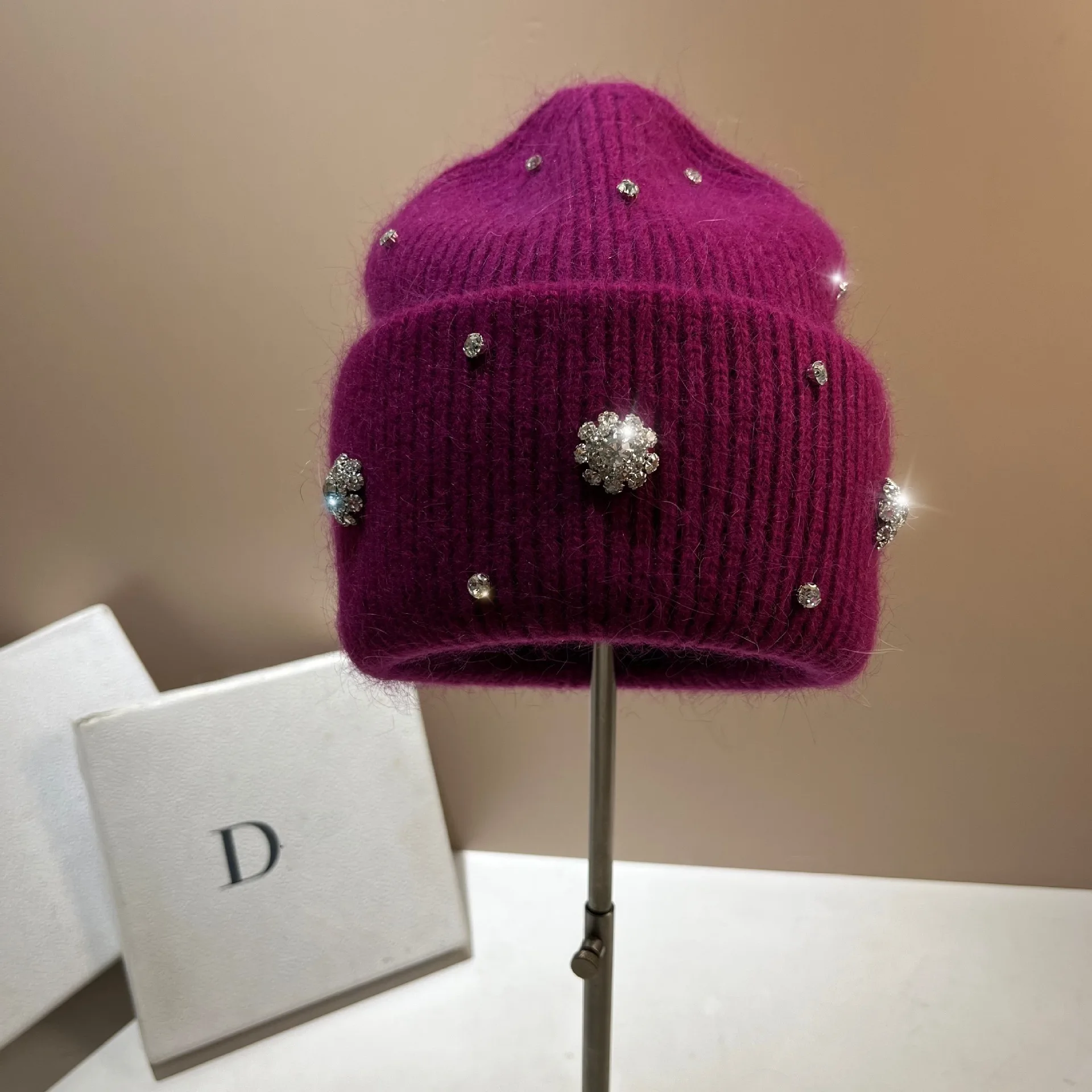 

Real Rabbit Fur Luxury Rhinstone Knitted Hats for Women Winter Warm Wool Skullies Beanies Lady Casual Beanie Bonnet Skiing Cap