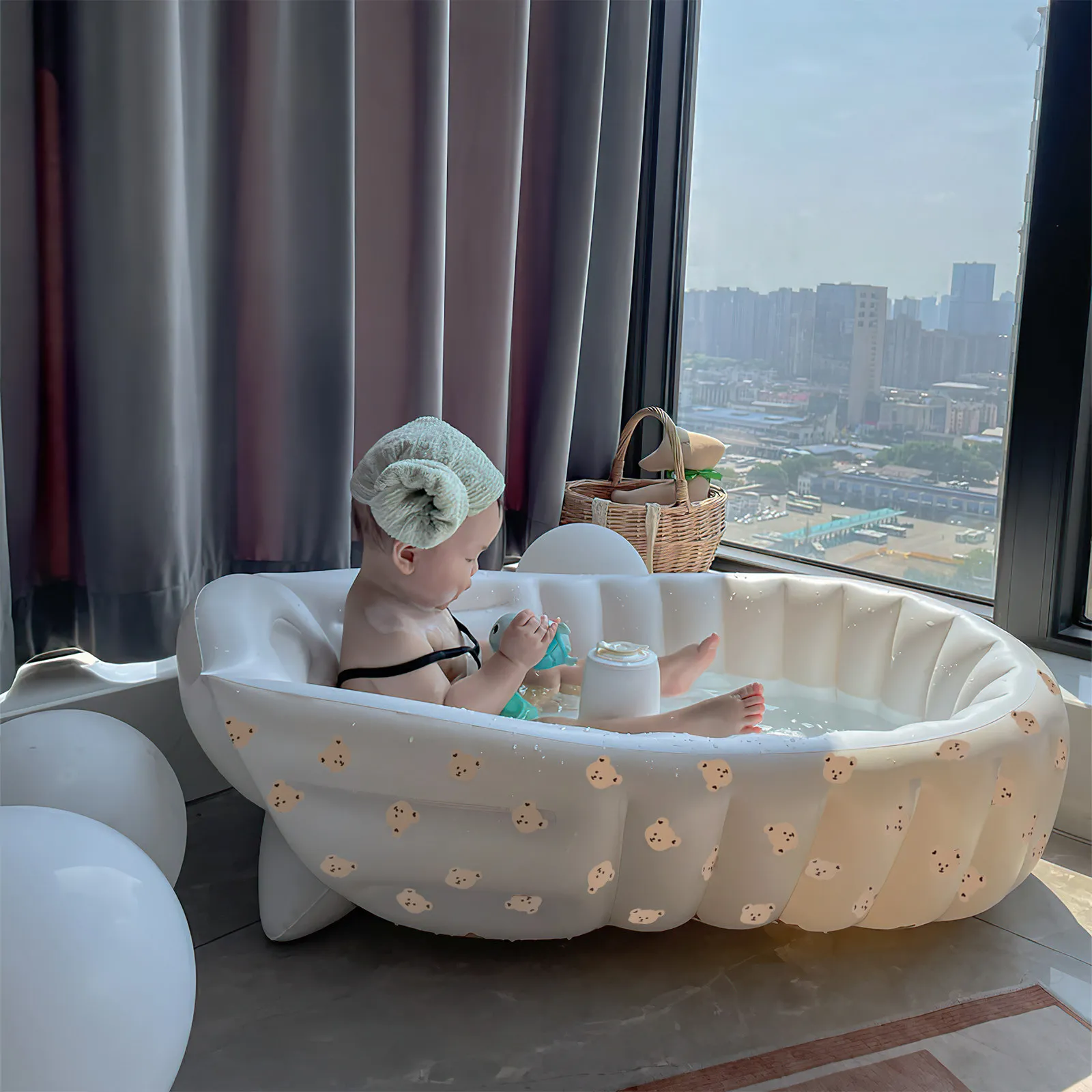 piscine-gonflable-pour-bebe-baignoire-pour-nouveau-ne-pliable-portable-baignoire-en-forme-d'ours-pvc-sans-odeur-facile-a-gonfler-et-a-degonfler