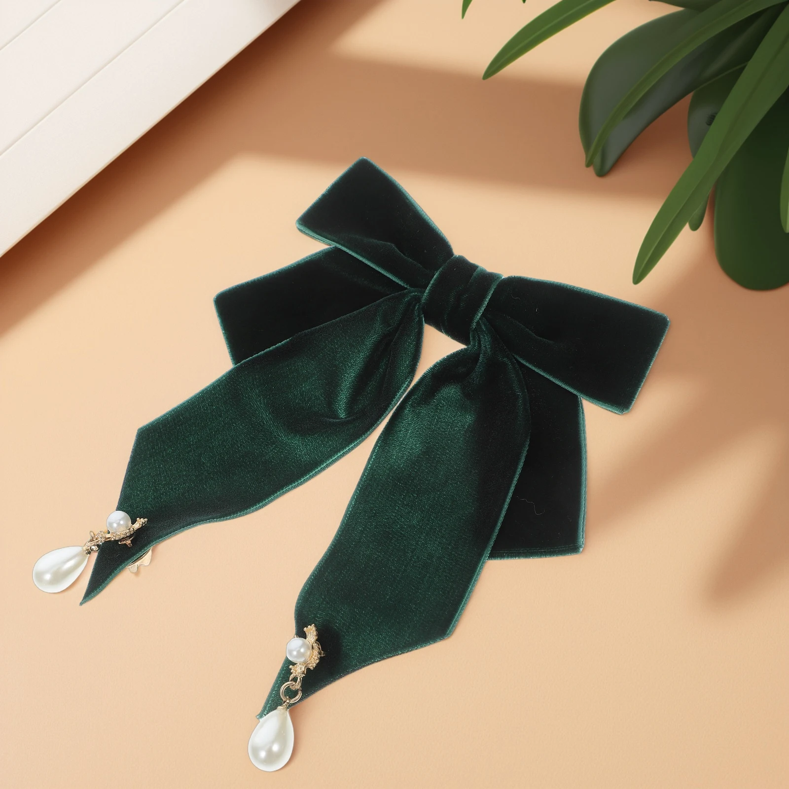 

Vintage Bow Tie Brooch Pin For Women Elegant Casual Formal Party Clothes Accessories Brooch Pins Wedding School Uniform Cosplay