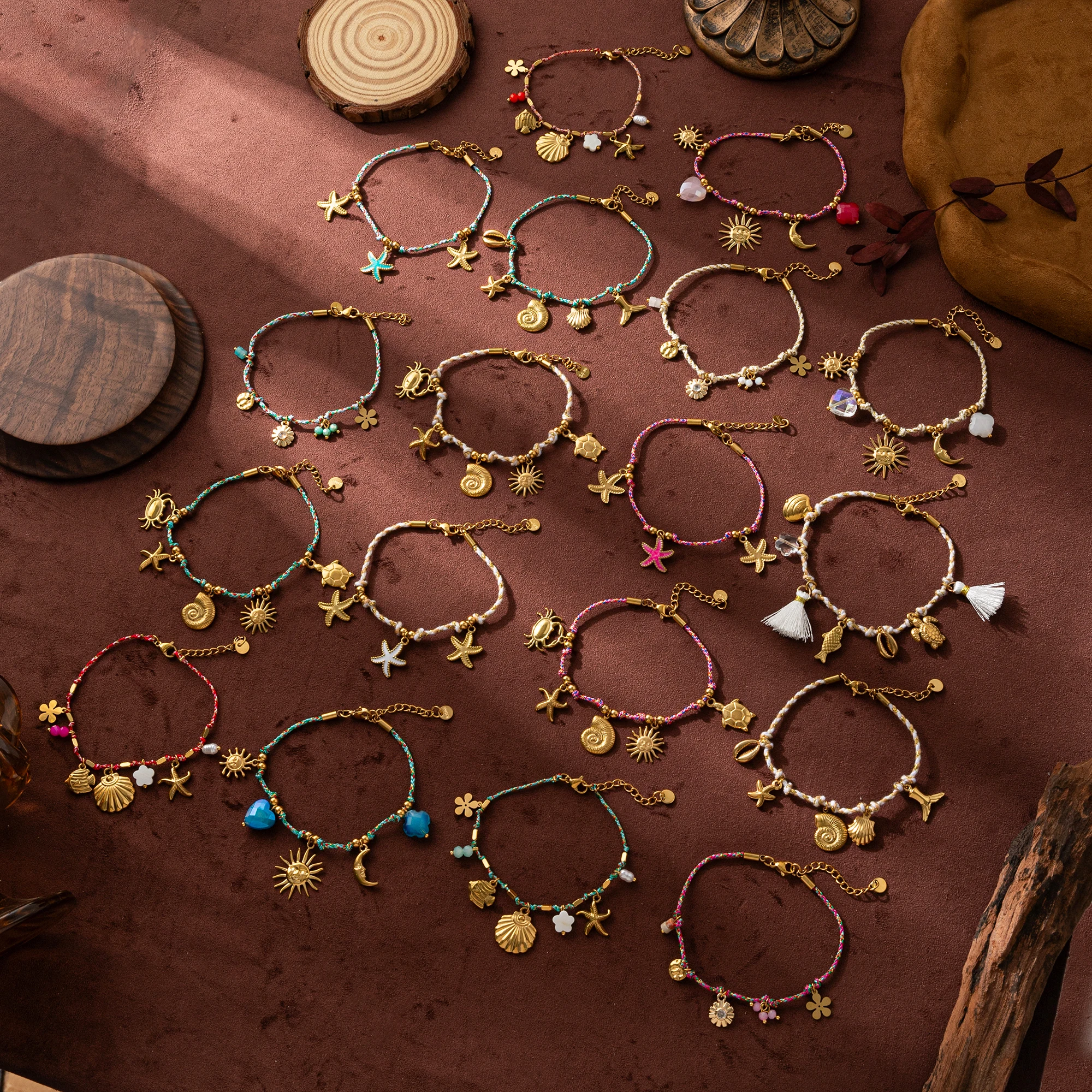 

Boho Beaded Ocean Charm Bracelet for Women 18K Gold Plated Stainless Steel Seashell Starfish Summer Holiday Jewelry