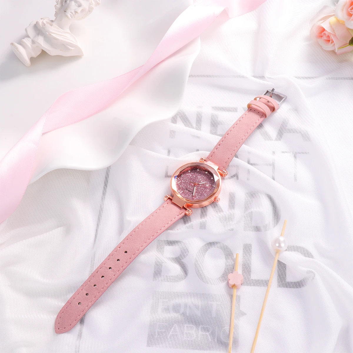 

Women Watch Quartz Watch Wrist Watch Glittering Watch Wrist Decoration