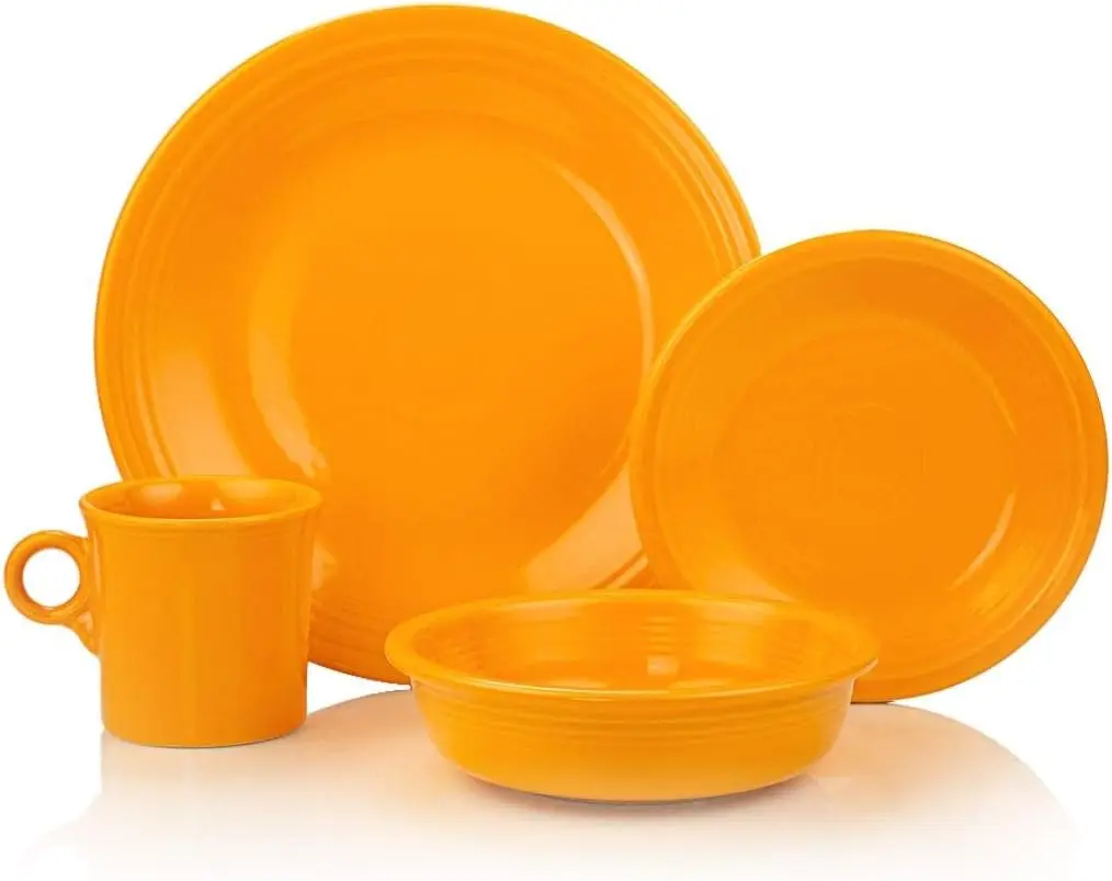 

16-Piece Classic Dinnerware Set | Butterscotch