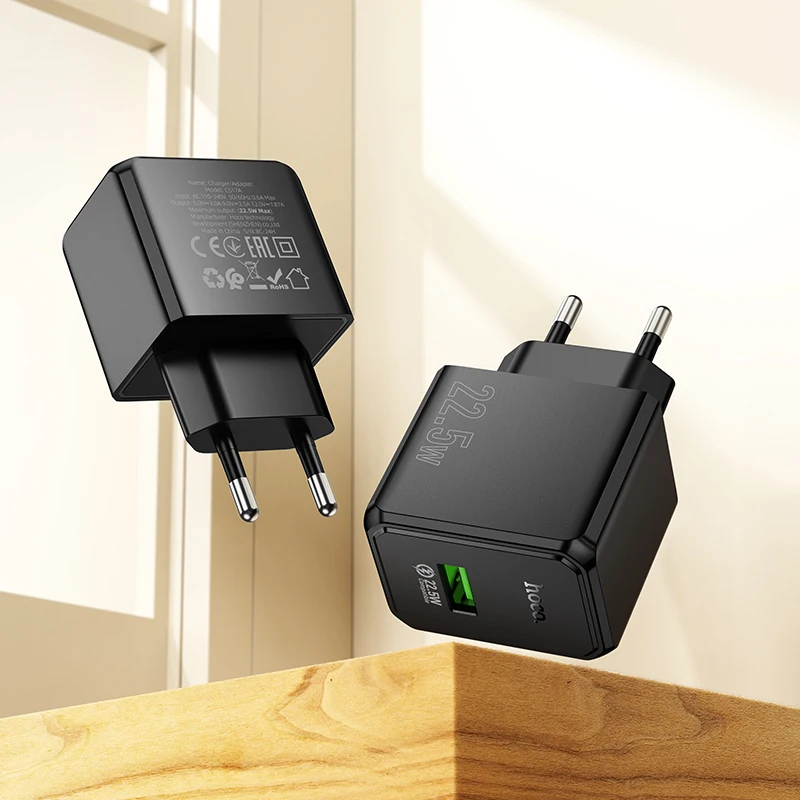 

HOCO 22.5W Fast Charging EU Plug Phone Charger For Samsung S25 S24 USB A Quick Charging Wall Adapter For Xiaomi 11 17 15 Poco M8