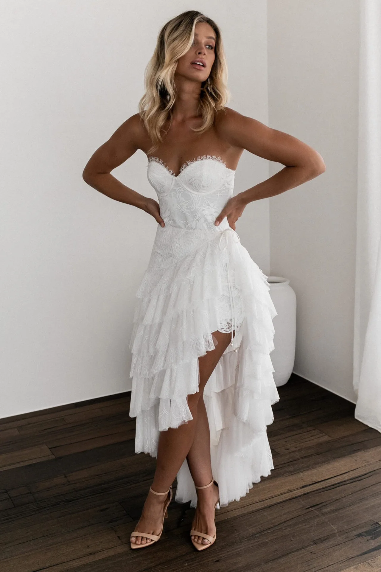 

2023 Sexy Strapless White Wedding Dress With Lace Ankle Length High-Low Bridal Wedding Dress Vestido De Novia Custom Made Color