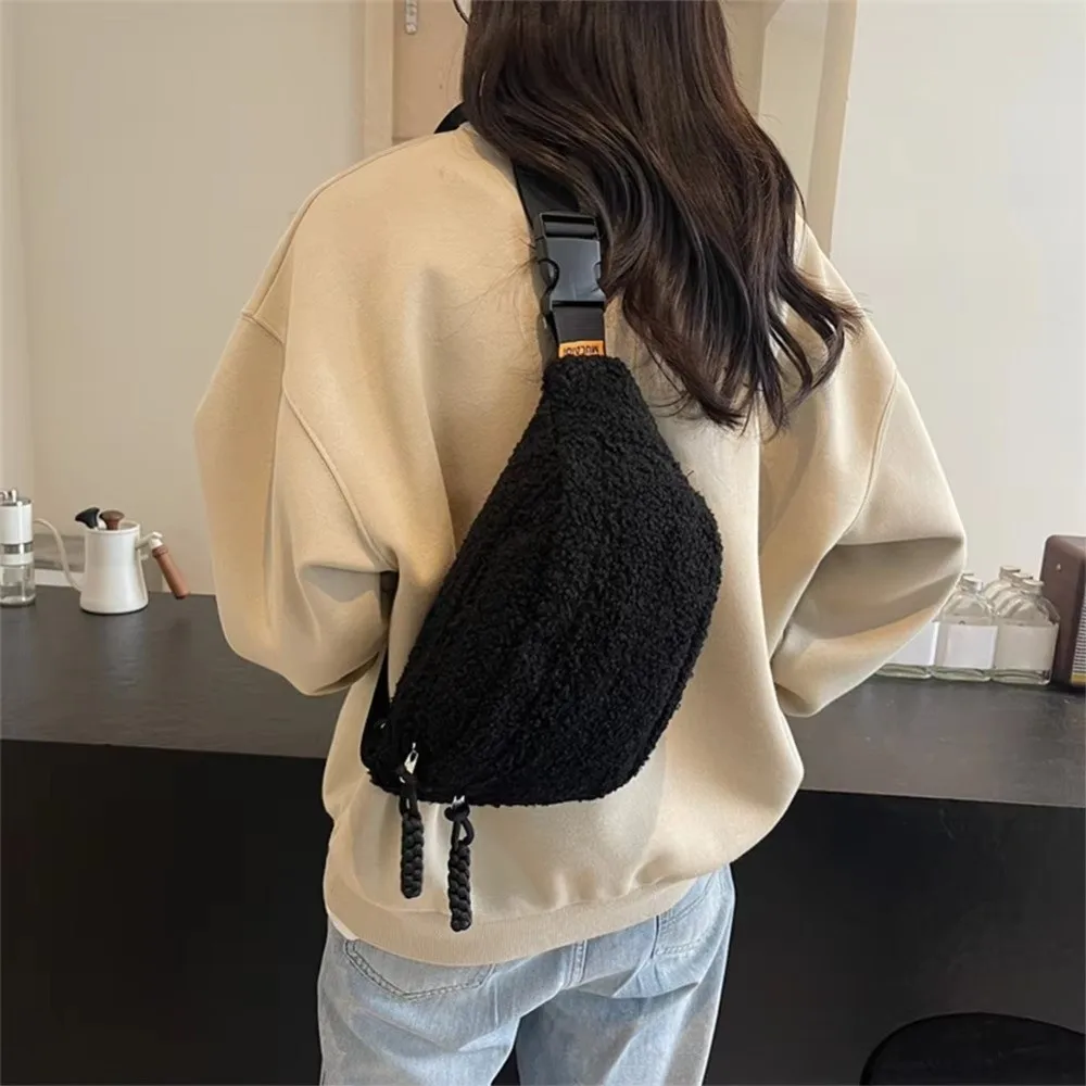 Cute Winter Fleece Crossbody Bag Solid Color Waist Bag Zipper Closure Adjustable Strap Bum Bag For Women Men