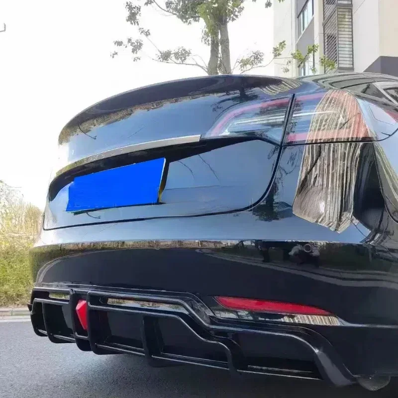 Gorąca sprzedaż dla Tesla 2016-2023 Model 3/Y Wysokiej jakości ABS Błyszczący czarny tylny zderzak Dyfuzor Splitter Spoiler Lip Tuning Body Kits — zdjęcie 6