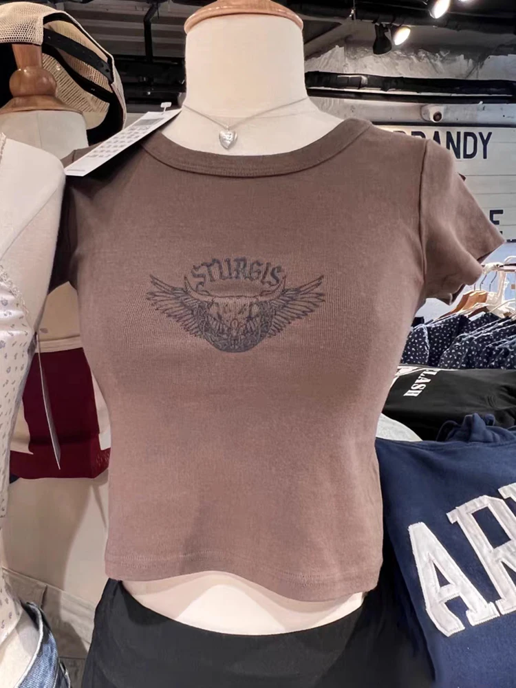 

Wings Bull Head Slim T-shirts Women Chic Brown Cotton Round Neck Summer Short Sleeve Tees Casual Streetwear Vintage Y2k Crop Top