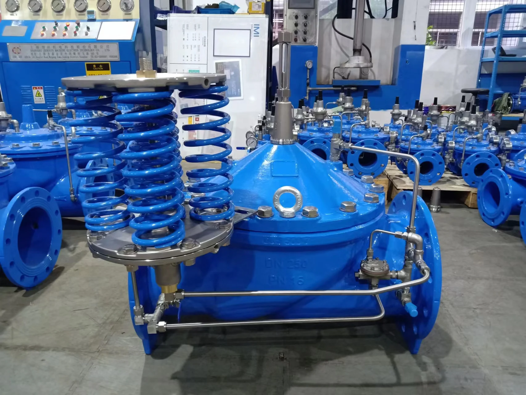 OEM الملف اللولبي تخفيض الضغط هيكل الطيار تشغيل/إيقاف صمام التحكم في الموقف وسائط زيت الغاز والماء متوافق مع الغاز والزيت