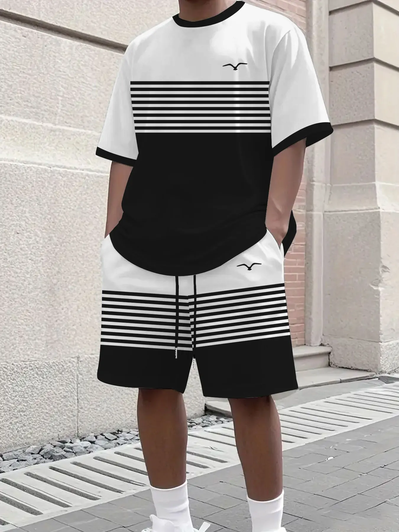 

Men's summer black white stripe color block short sleeve shorts set drawstring casual sport 2 piece