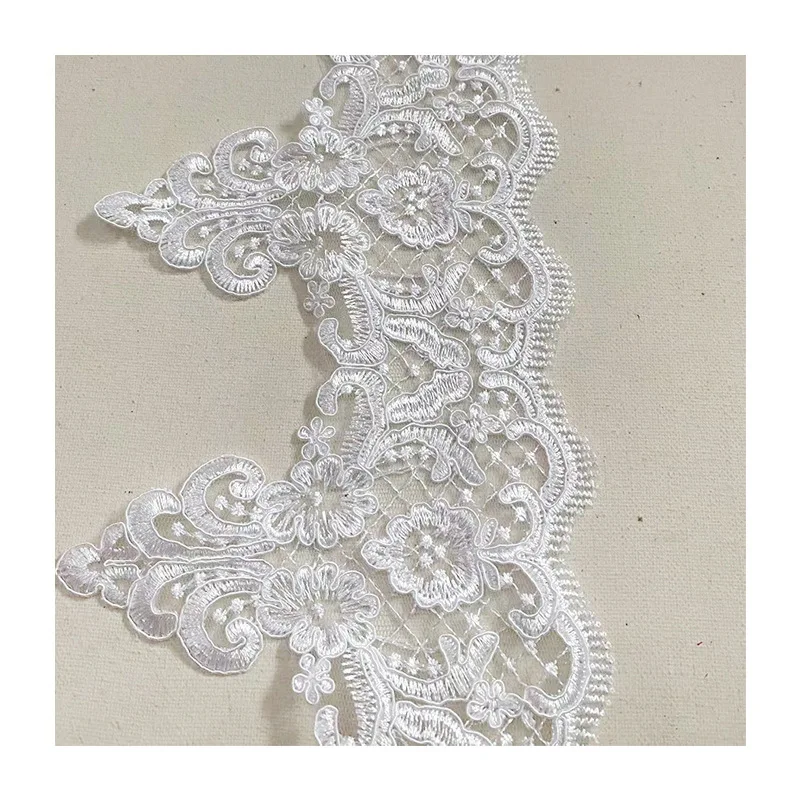 Delicate 1Yard 15cm wide Embroidery white Fabric Flower Venise Venice Mesh Lace Trim Applique Sewing Craft for Wedding Dec.