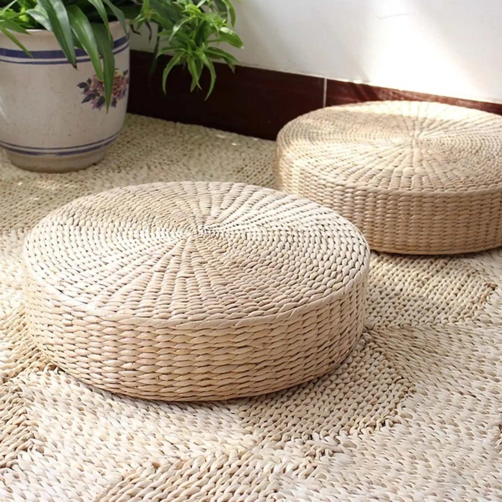 Natural Straw Round Pouf Handm - огляд і ціна Japanese Home Textiles