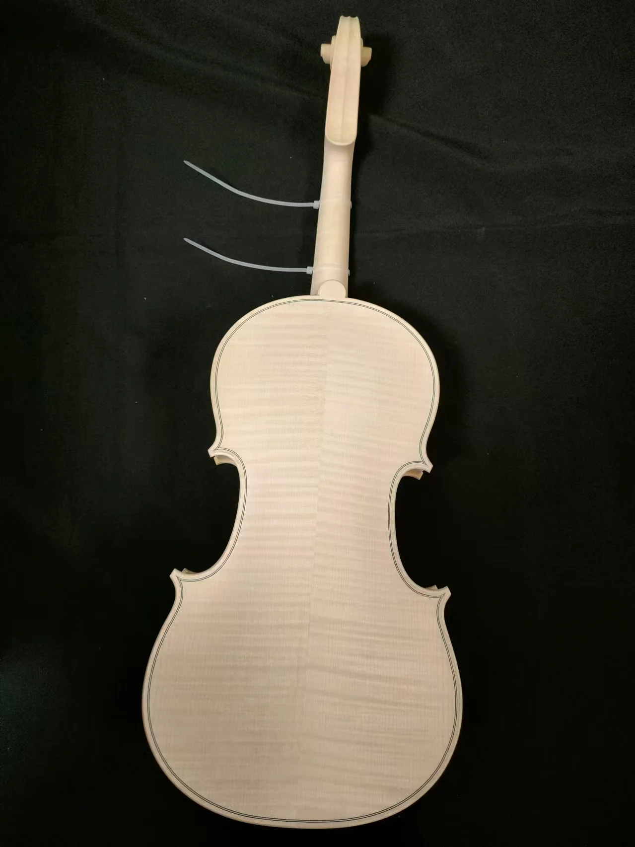 1PC Unfinished White Violin Euroepan Maple Back Spruce Top Ebony Fingerobard 4/4 ZHE24851#