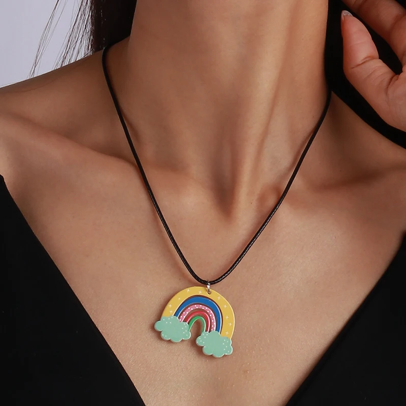 Aihua Bunte Regenbogen-Halskette für Damen, Lederseil-Kette, Wolke, Regenbogen-Anhänger, Halskette, niedlicher Sommer-Strand-Schmuck, Geschenke – Detail 21